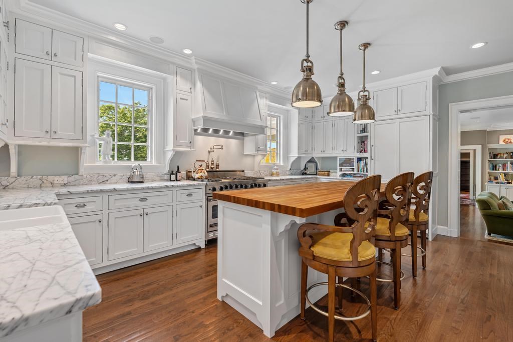 8111 Mulberry Lane Charlevoix MI 49720