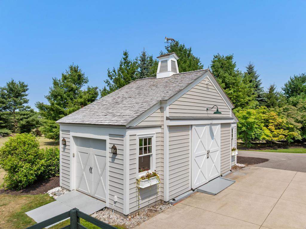 8111 Mulberry Lane Charlevoix MI 49720