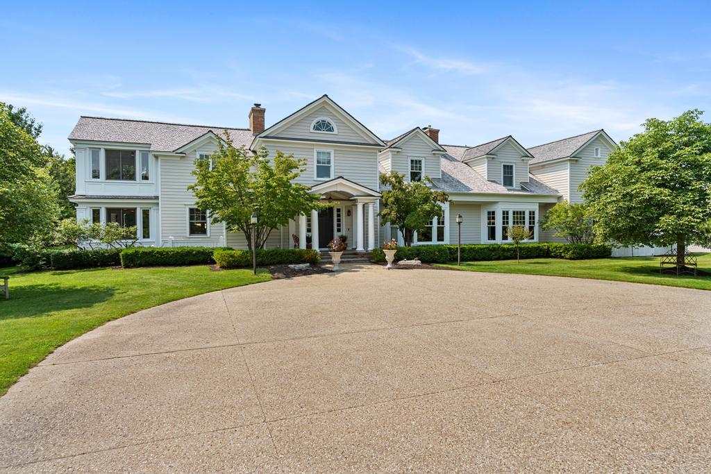 8111 Mulberry Lane Charlevoix MI 49720