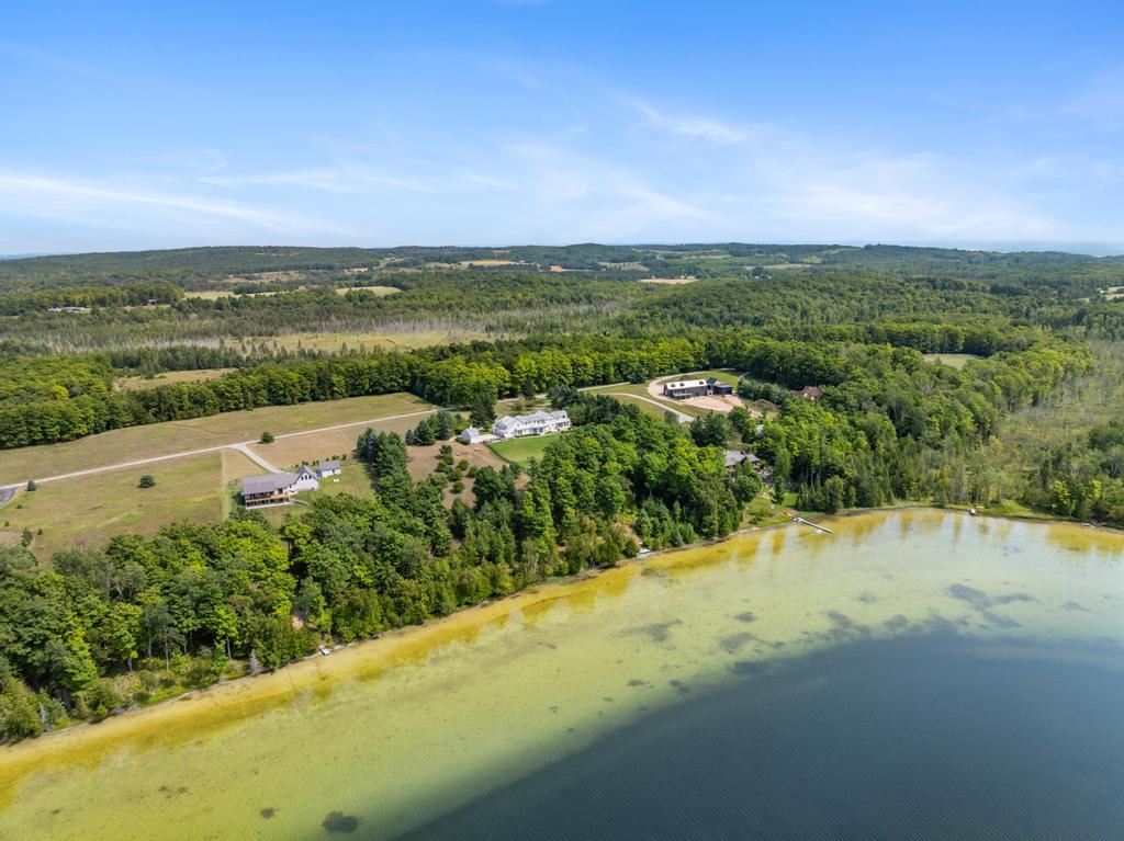 8111 Mulberry Lane Charlevoix MI 49720