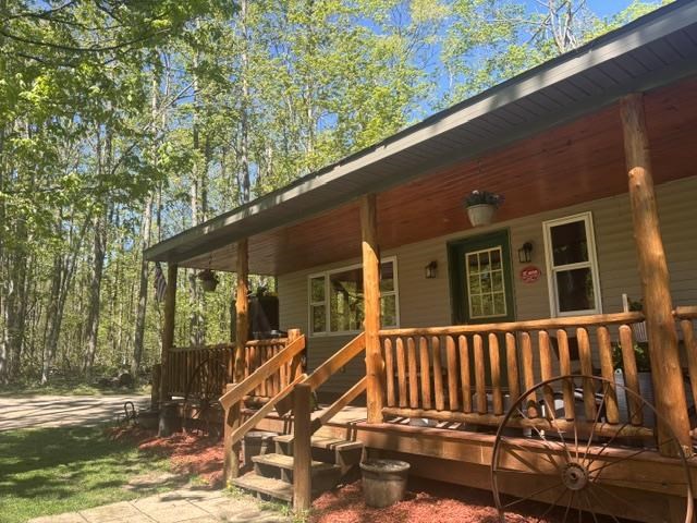 930 Northland Trail Vanderbilt MI 49795