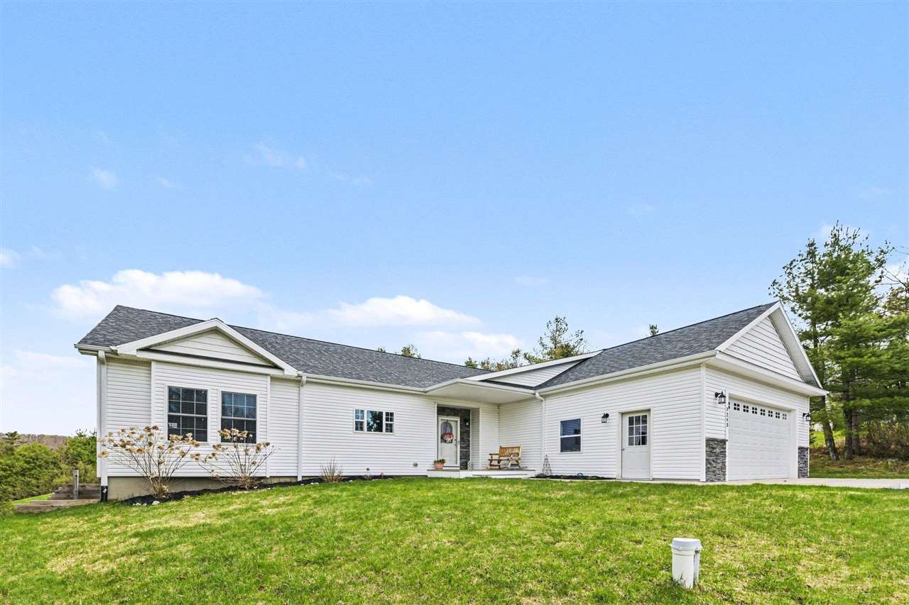 3293 Annie's Way Petoskey MI 49770