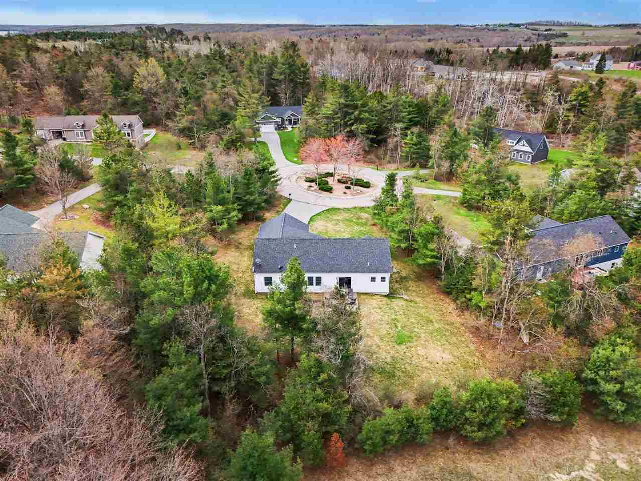 3293 Annie's Way Petoskey MI 49770