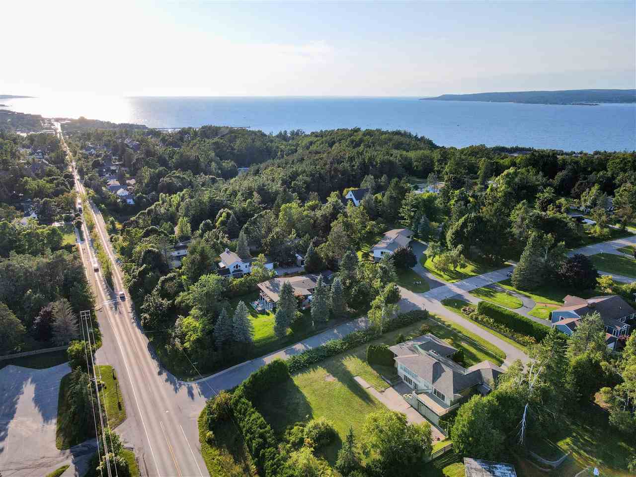 250 Lincoln Place Petoskey MI 49770