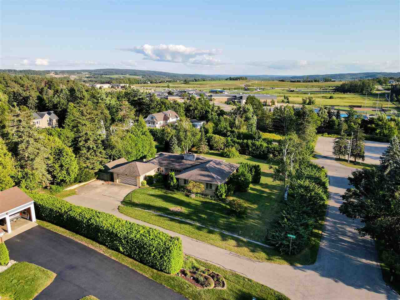 250 Lincoln Place Petoskey MI 49770