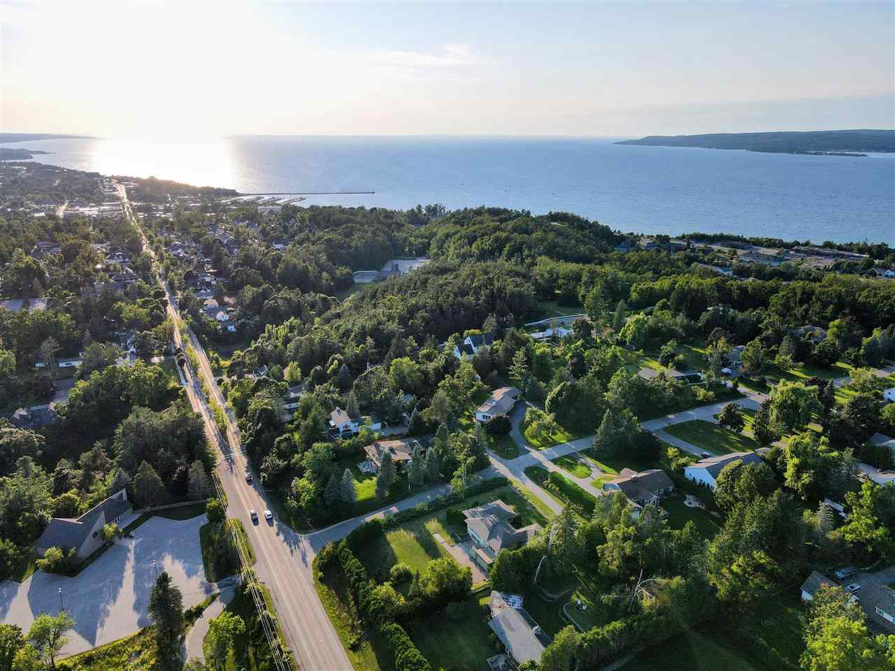 250 Lincoln Place Petoskey MI 49770