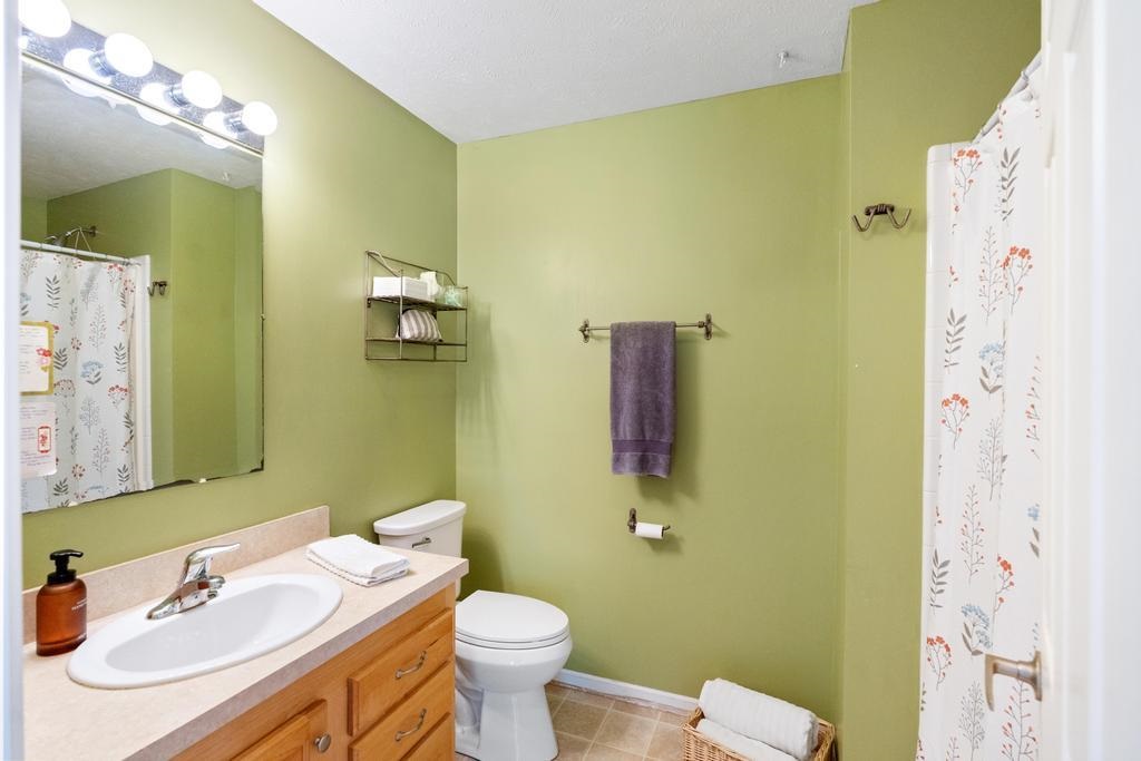 1045 Owen Drive Petoskey MI 49770