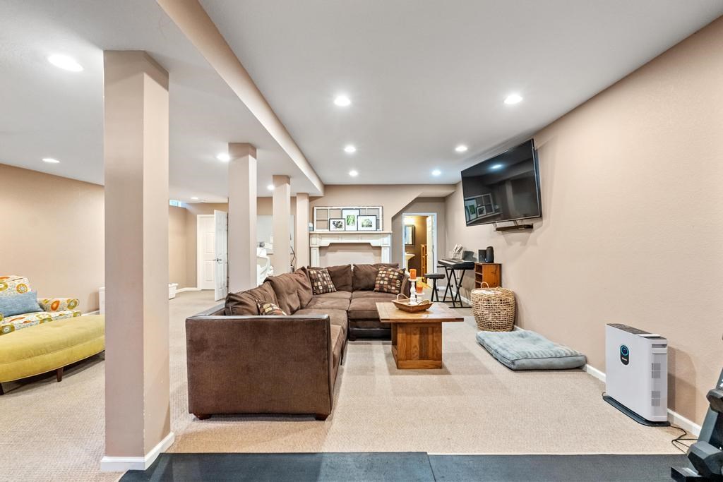 1045 Owen Drive Petoskey MI 49770
