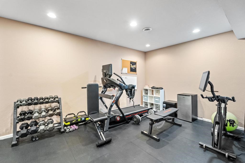 1045 Owen Drive Petoskey MI 49770