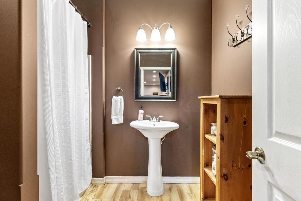 1045 Owen Drive Petoskey MI 49770