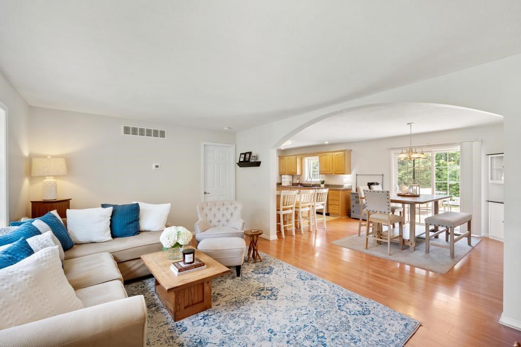 1045 Owen Drive Petoskey MI 49770