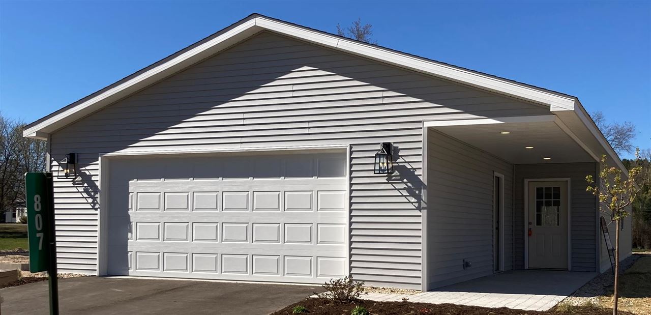 807 Mill Street East Jordan MI 49727