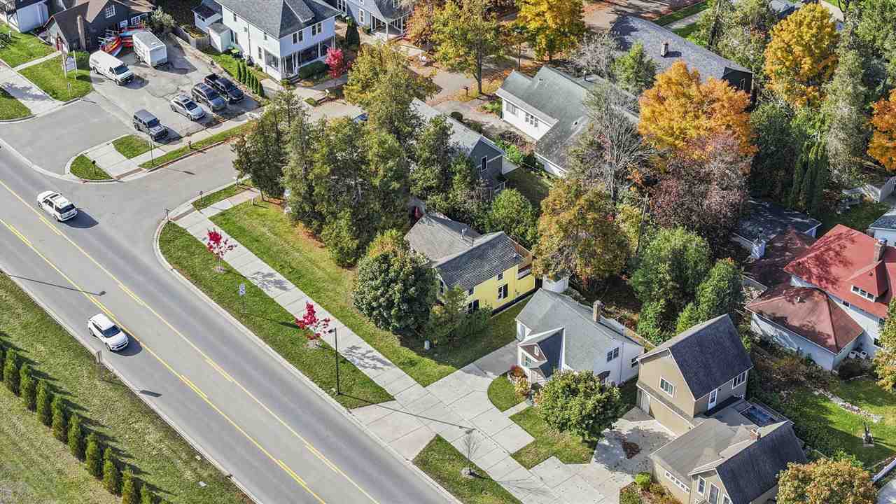 1 Rosedale Avenue Petoskey MI 49770