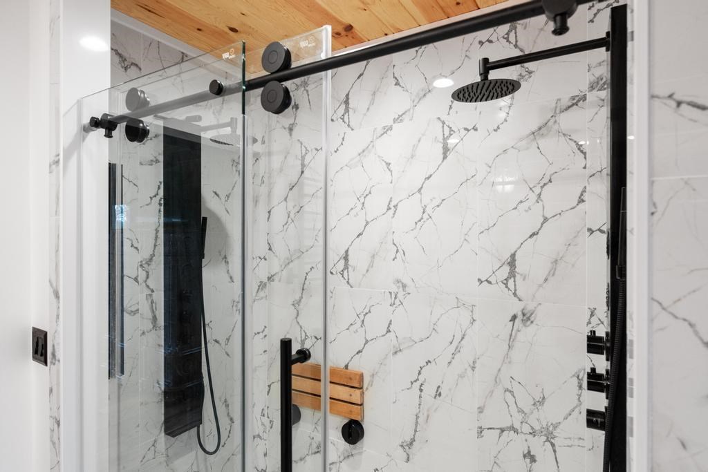 6275 Cut Off Road Afton MI 49705