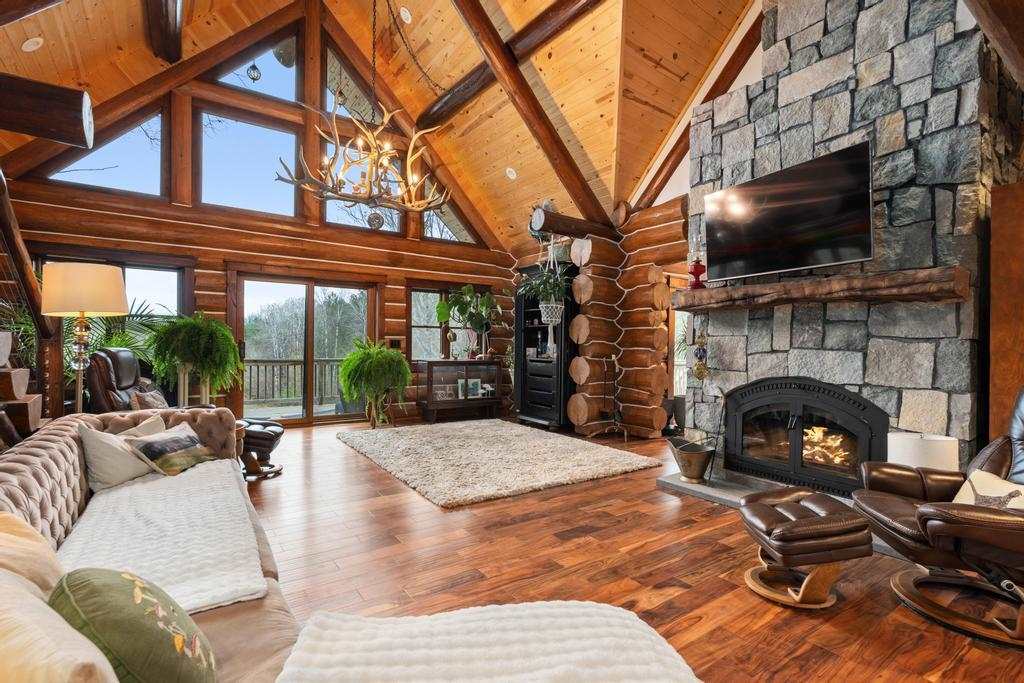 6275 Cut Off Road Afton MI 49705