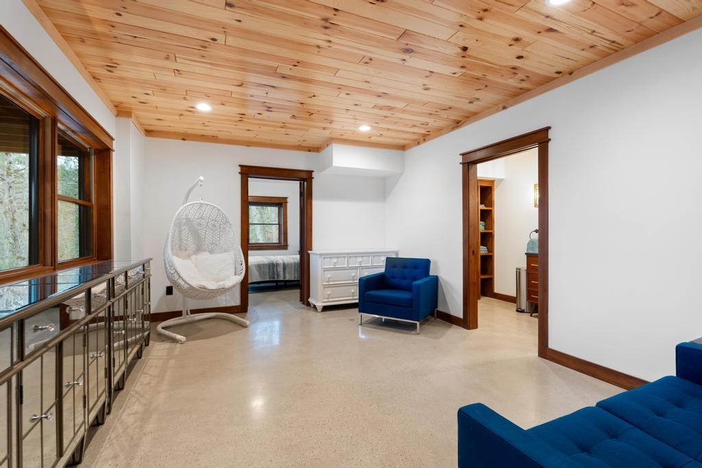 6275 Cut Off Road Afton MI 49705