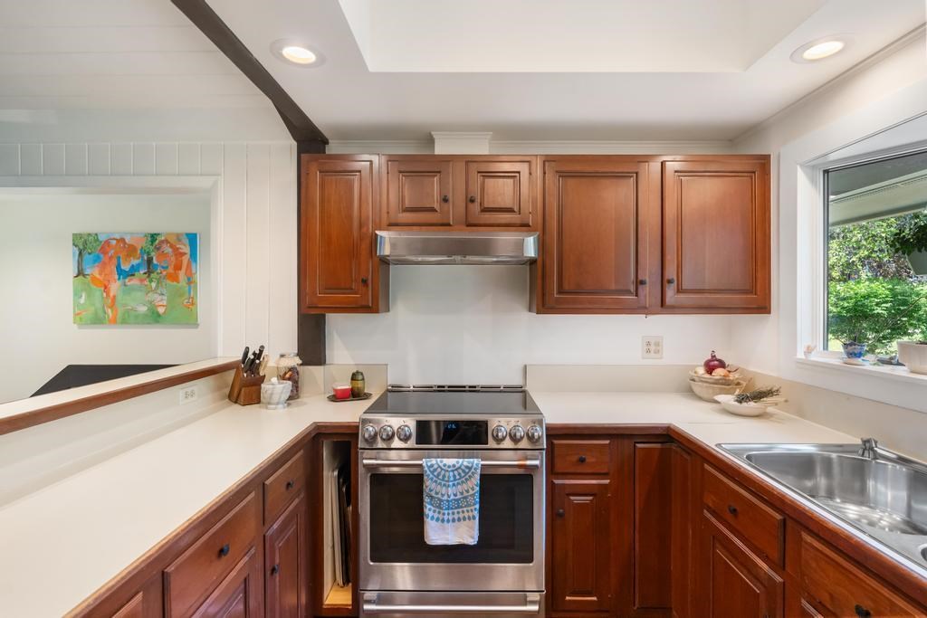121 Hill Drive Harbor Springs MI 49740
