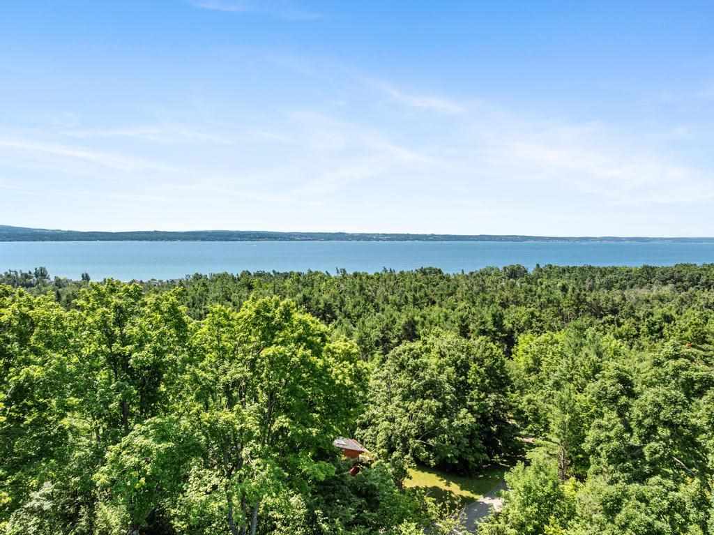 121 Hill Drive Harbor Springs MI 49740