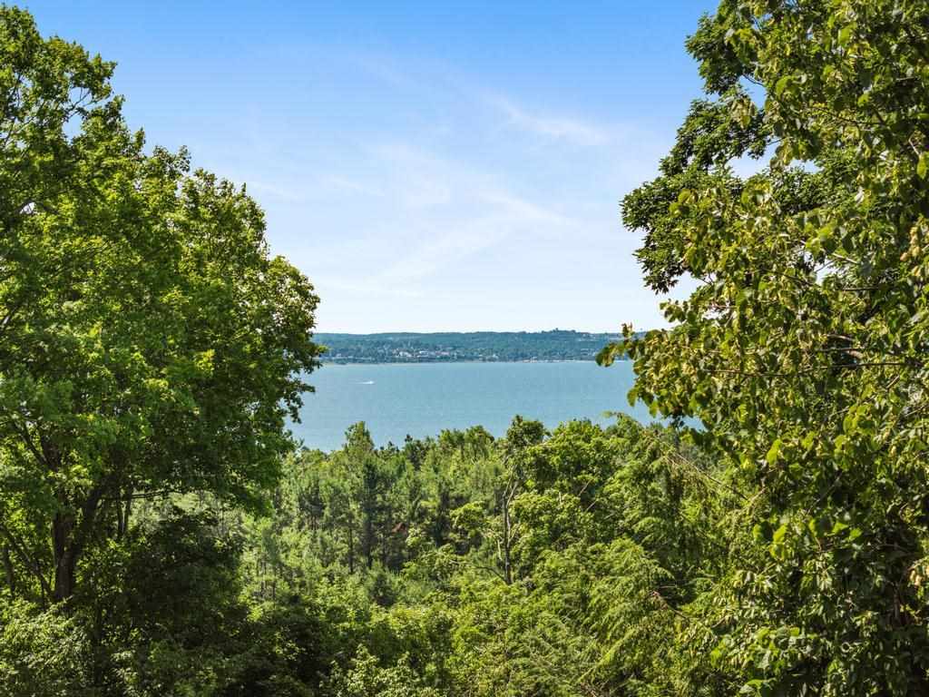 121 Hill Drive Harbor Springs MI 49740