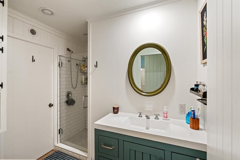 121 Hill Drive Harbor Springs MI 49740