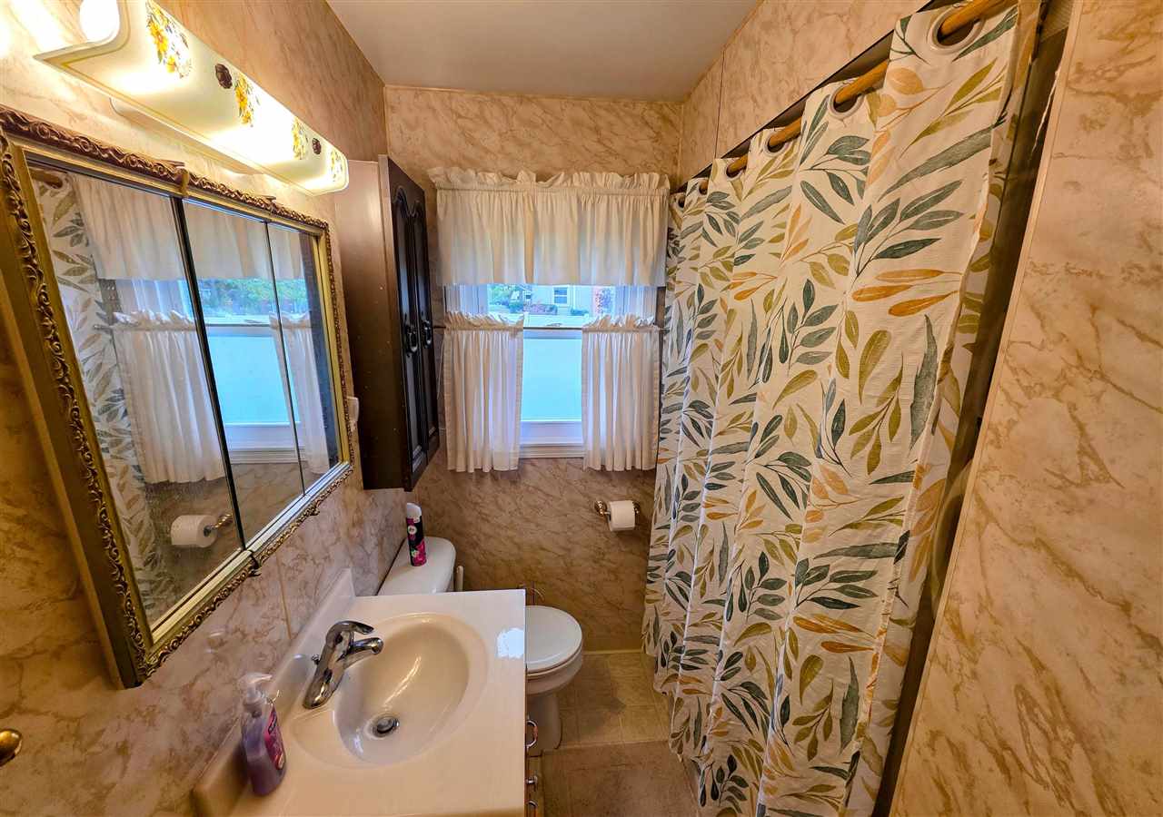 320 Bailey Avenue Gaylord MI 49735