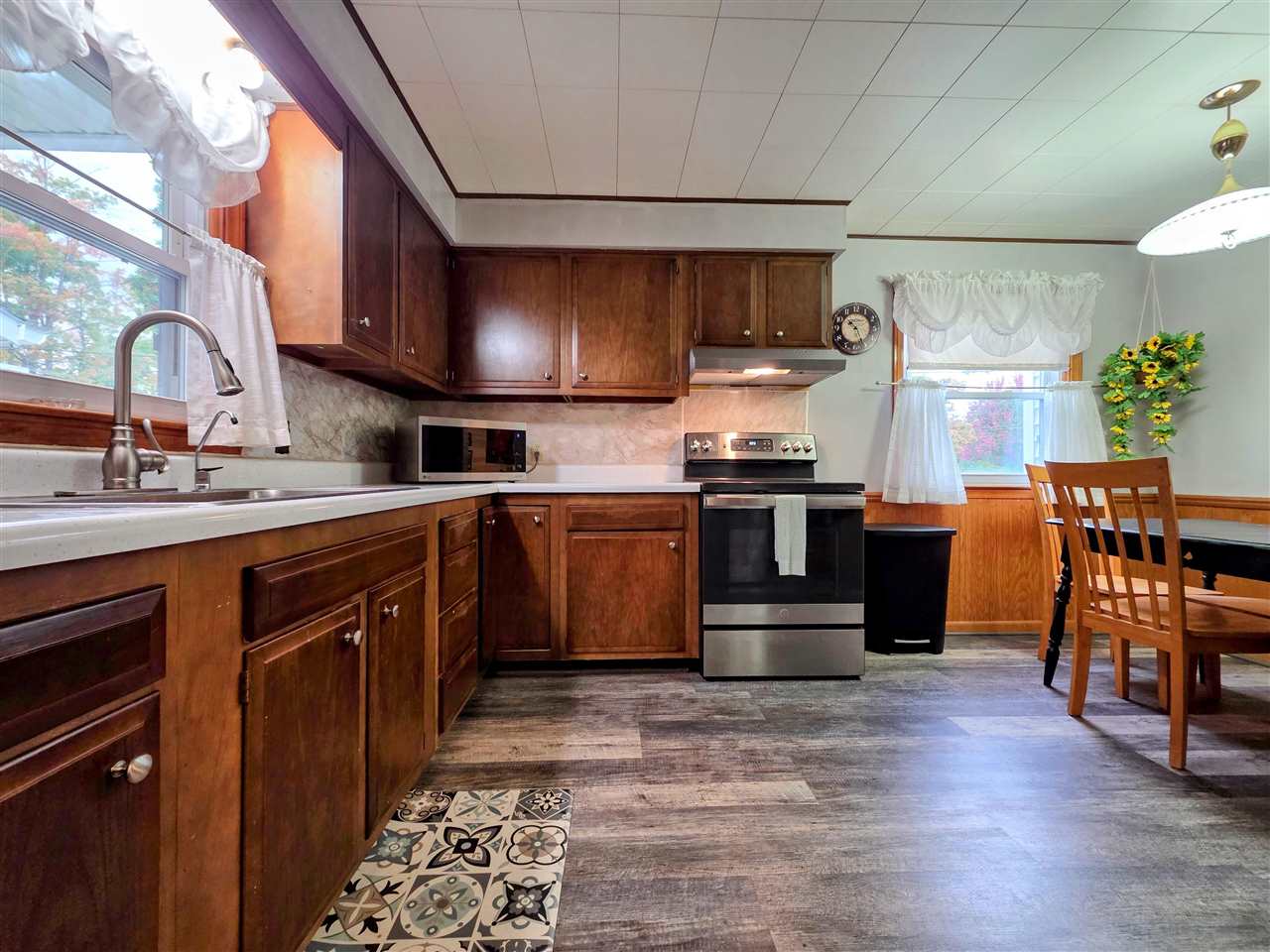 320 Bailey Avenue Gaylord MI 49735