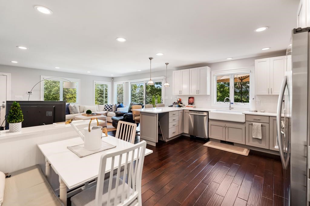 100 Terrace Charlevoix MI 49720