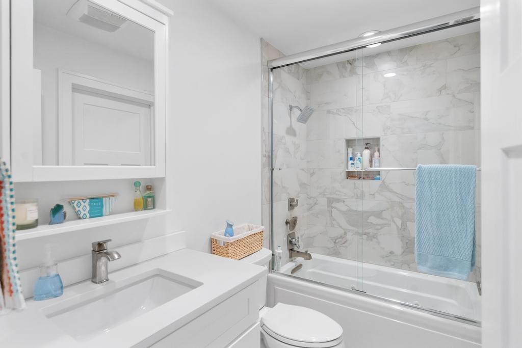 100 Terrace Charlevoix MI 49720