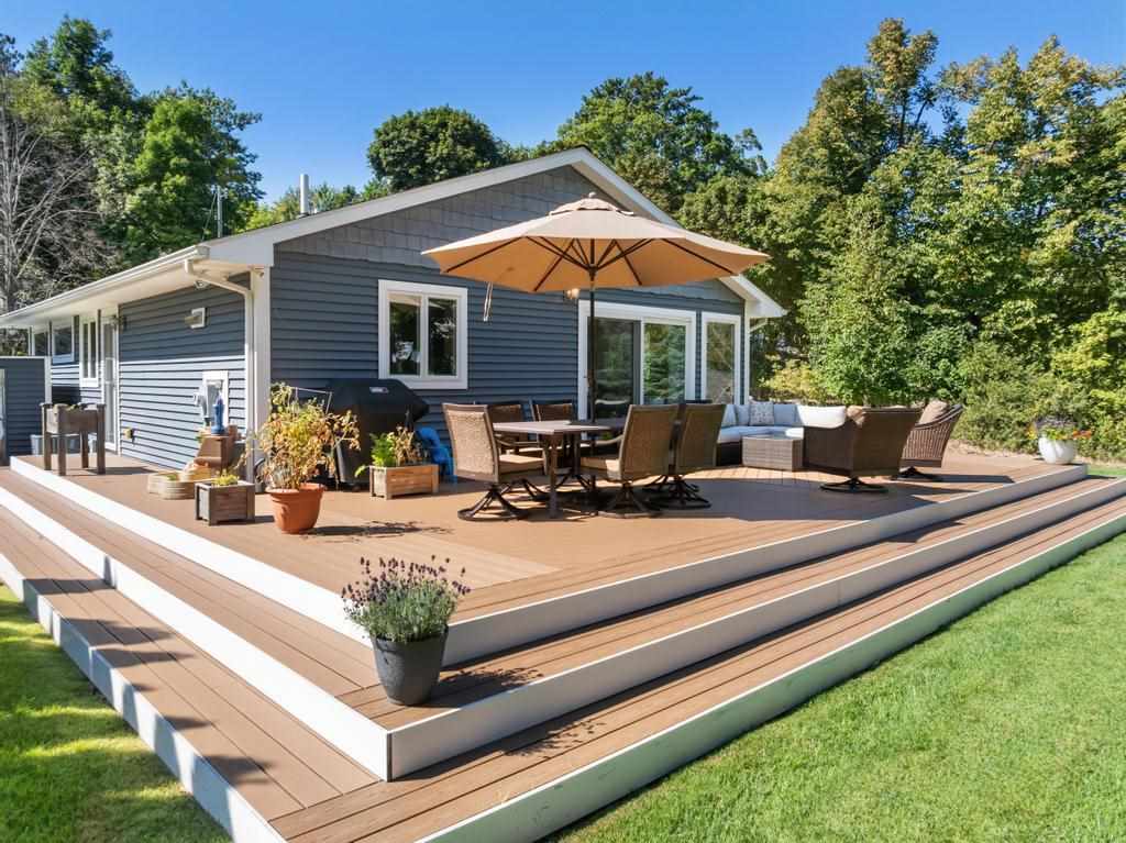 100 Terrace Charlevoix MI 49720