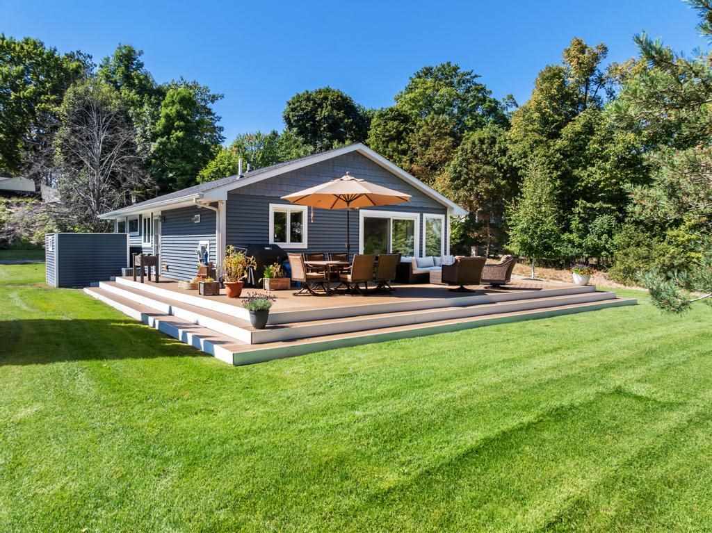 100 Terrace Charlevoix MI 49720