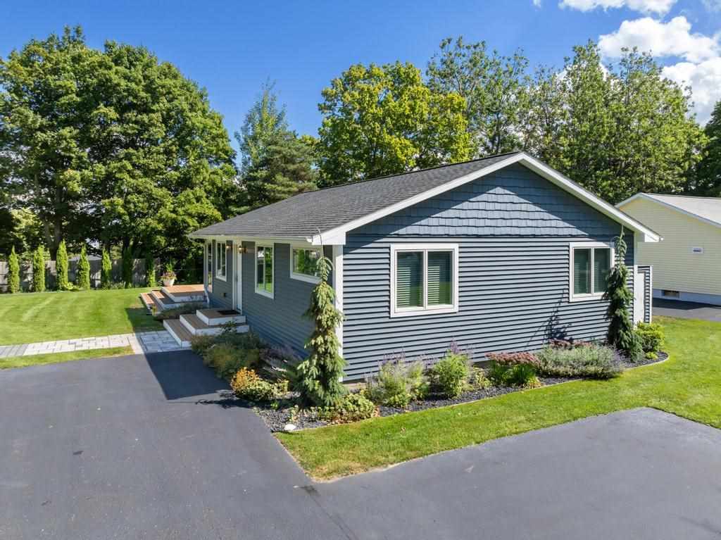 100 Terrace Charlevoix MI 49720