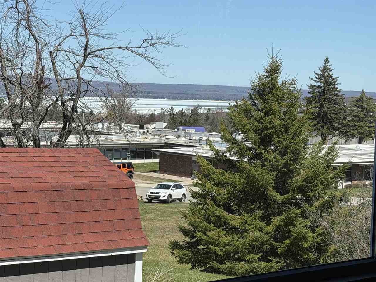 1415 Highland Drive Petoskey MI 49770