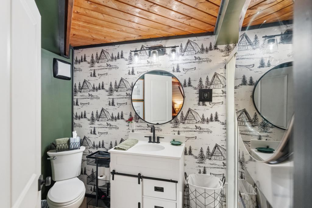 2166 Springbrook Road Boyne Falls MI 49713