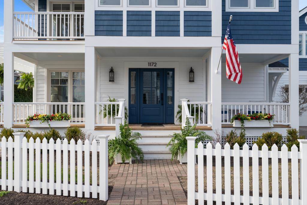 1172 W Bay Road Harbor Springs MI 49740