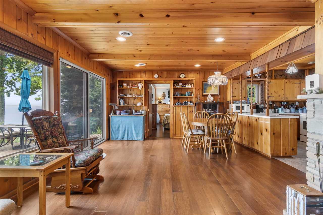 5628 Mackenzie Drive Kewadin MI 49648