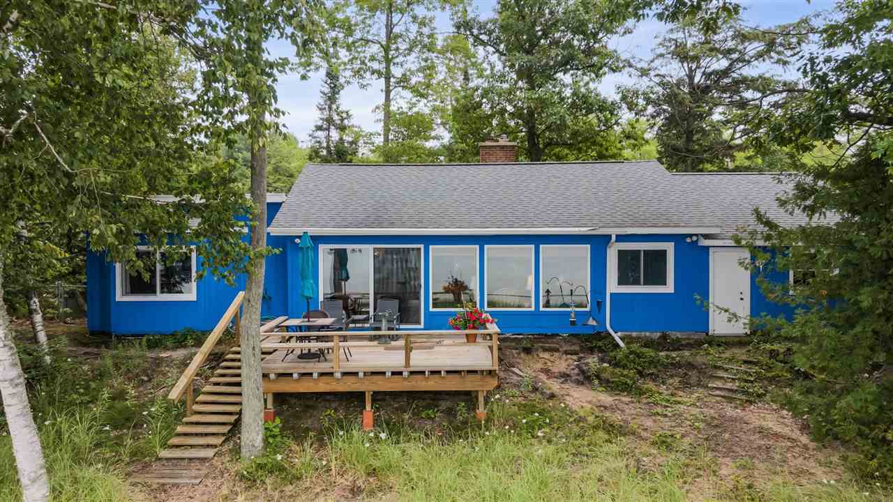 5628 Mackenzie Drive Kewadin MI 49648
