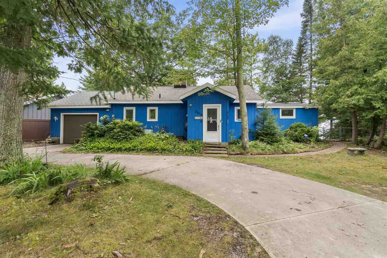 5628 Mackenzie Drive Kewadin MI 49648