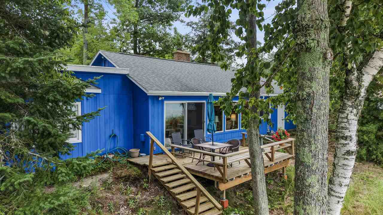 5628 Mackenzie Drive Kewadin MI 49648