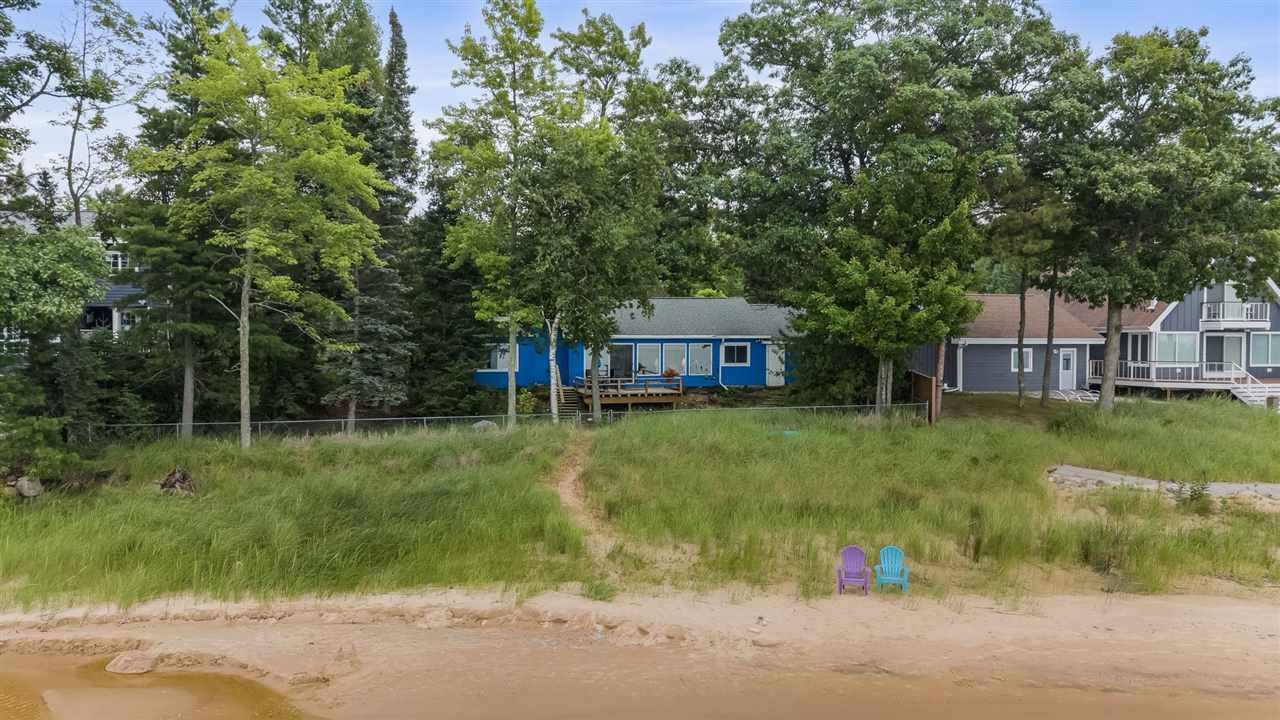 5628 Mackenzie Drive Kewadin MI 49648