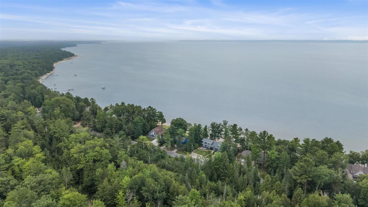 5628 Mackenzie Drive Kewadin MI 49648