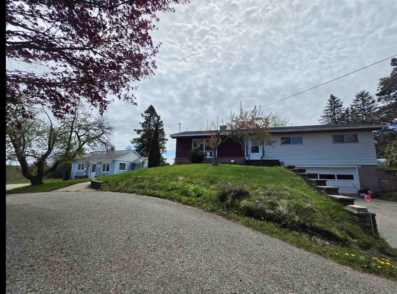 1934 E Mitchell Road Petoskey MI 49770