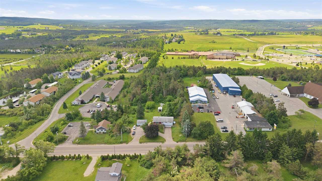 1934 E Mitchell Road Petoskey MI 49770