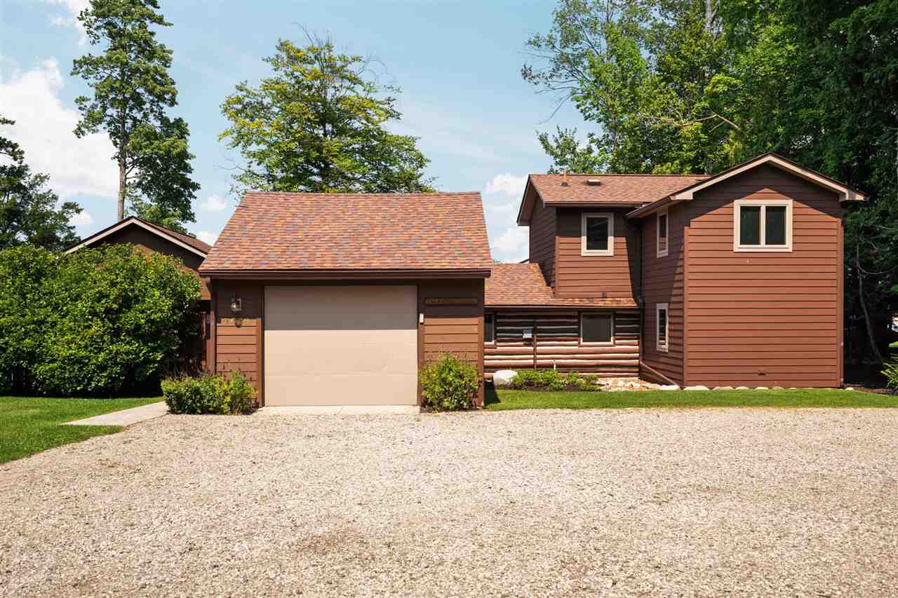 9669 Trails End Road Petoskey MI 49770