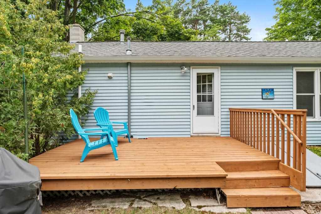 418 E Lake Street Harbor Springs MI 49740