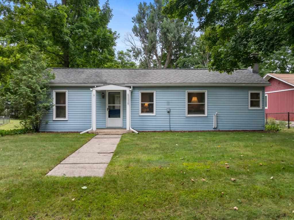 418 E Lake Street Harbor Springs MI 49740