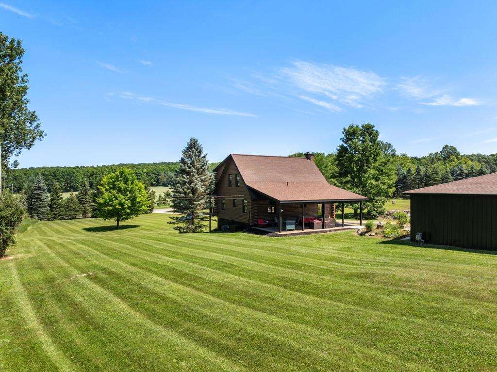 2900 Healey Road Boyne City MI 49712