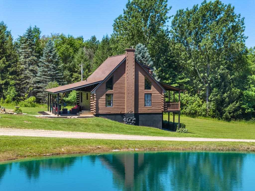 2900 Healey Road Boyne City MI 49712