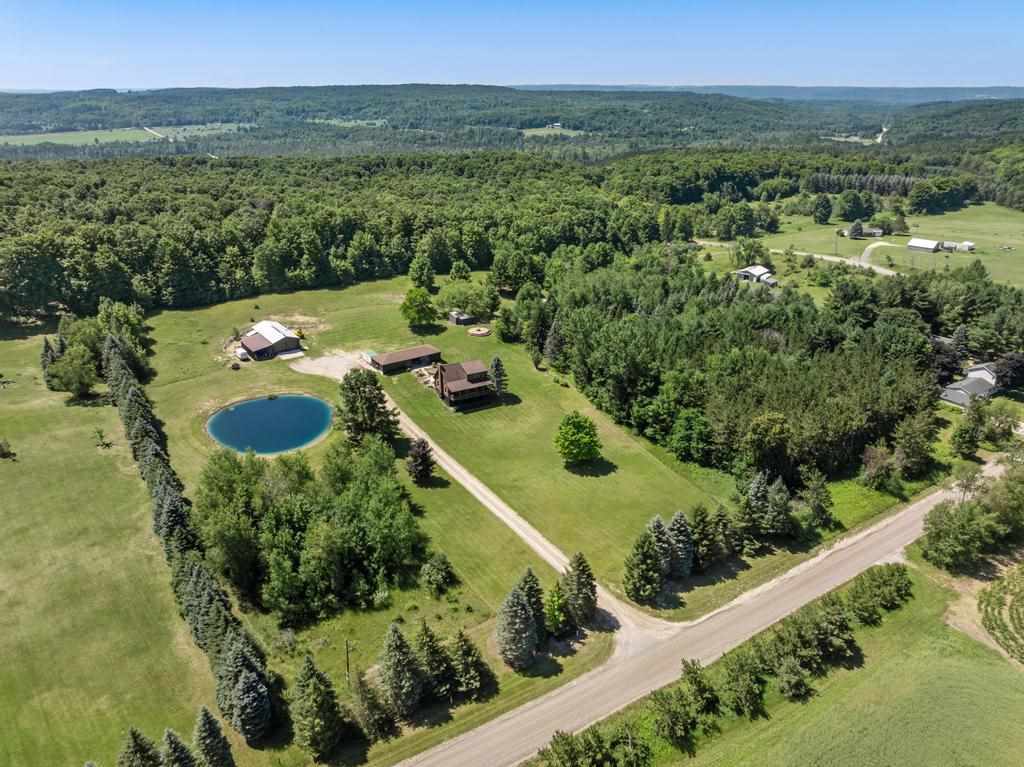 2900 Healey Road Boyne City MI 49712