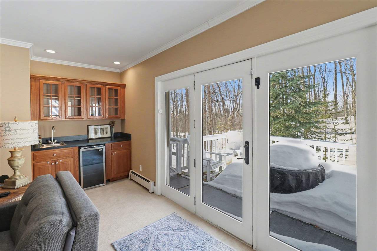 1838 Bluff's Edge Harbor Springs MI 49740