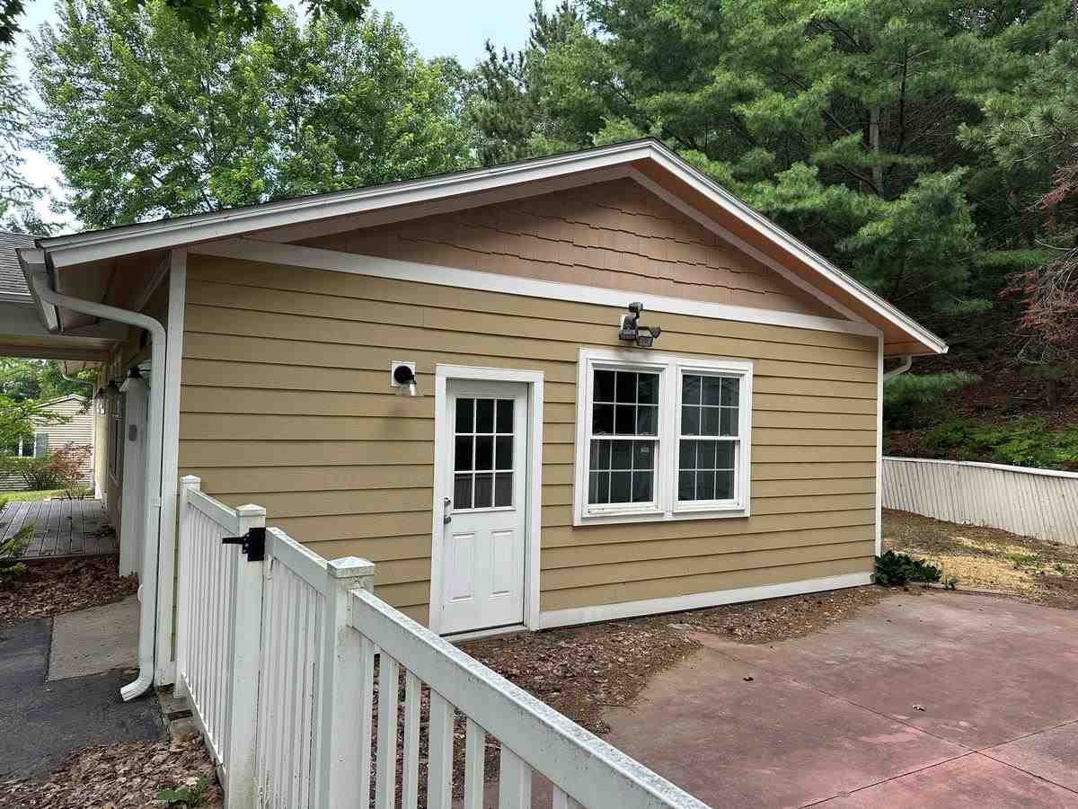 6393 Center Road Traverse City MI 49686